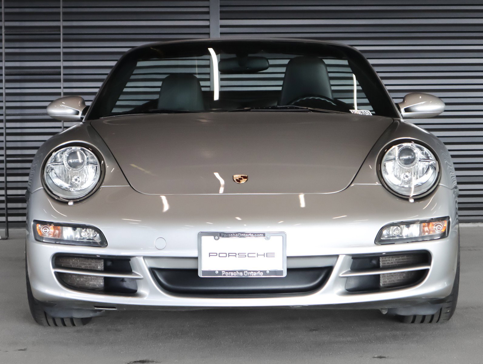 Used 2005 Porsche 911 Carrera S image 8