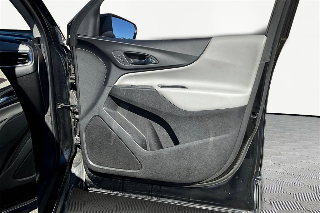 Used 2019 Chevrolet Equinox LT image 24