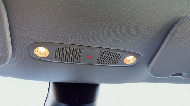 Used 2022 Tesla Model Y Long Range image 20