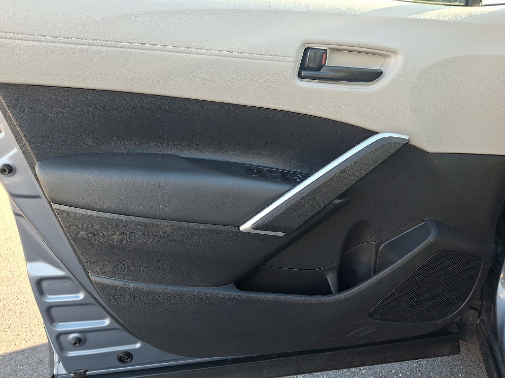 Certified 2026 Toyota Corolla Cross L AWD/4WD image 17
