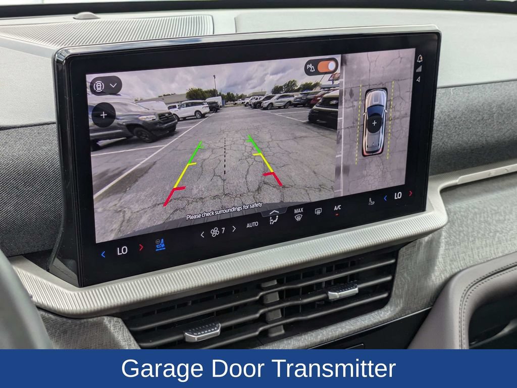 Certified 2026 Ford Explorer Platinum RWD image 23