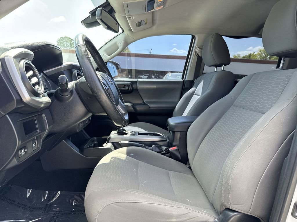 Used 2018 Toyota Tacoma SR5 image 11