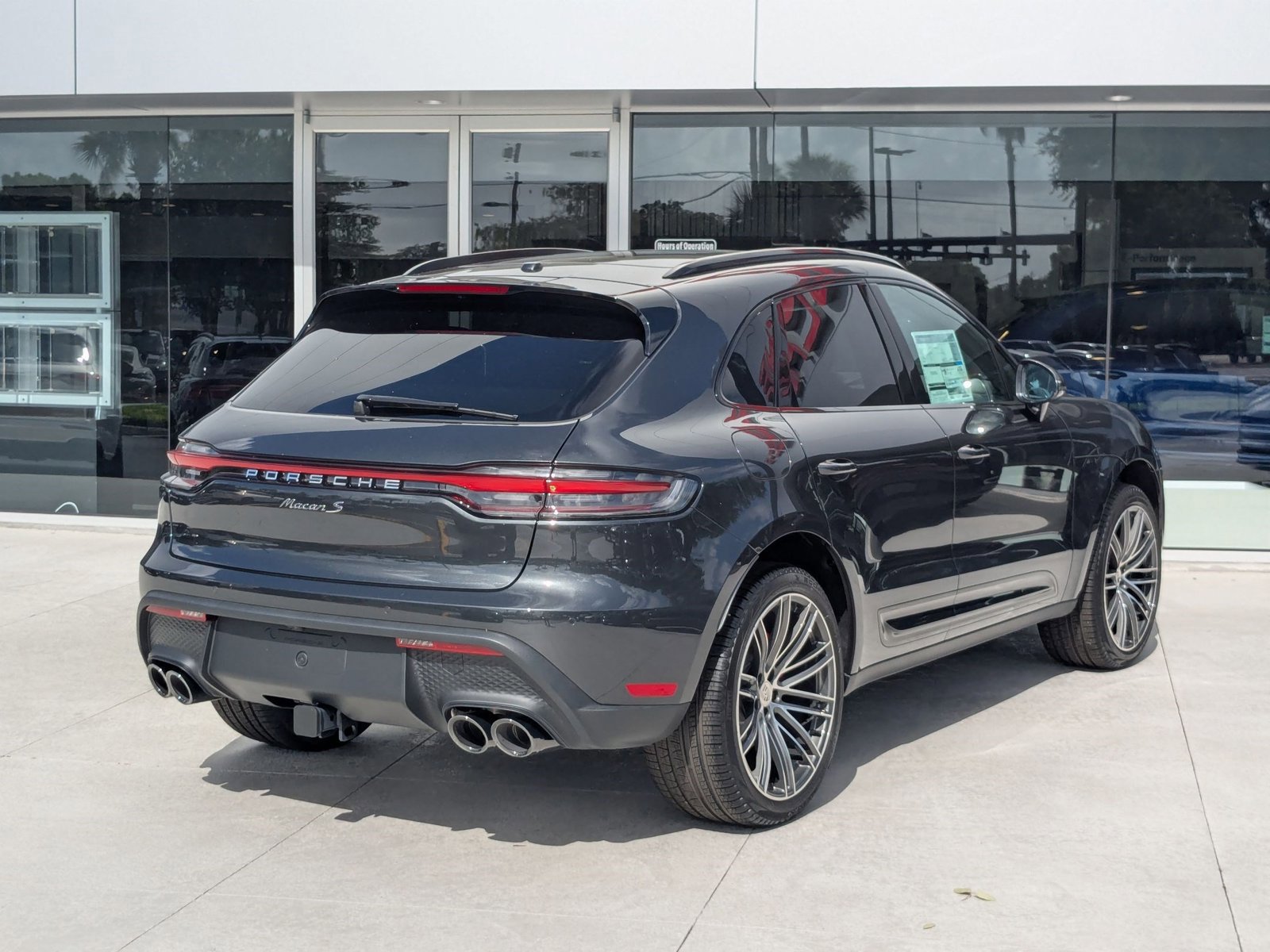 New 2025 Porsche Macan S image 9