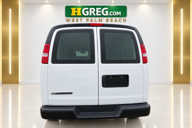 Used 2020 Chevrolet Express 2500 RWD image 8