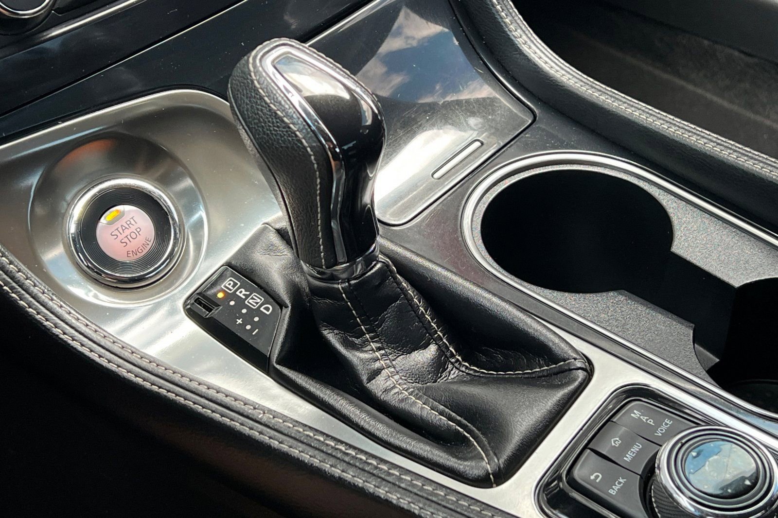 Used 2018 Nissan Maxima 3.5 SV image 32