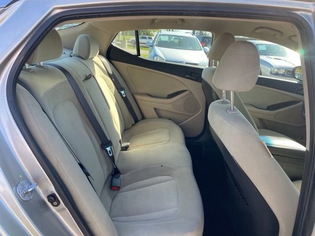 Used 2011 Kia Optima LX FWD image 22