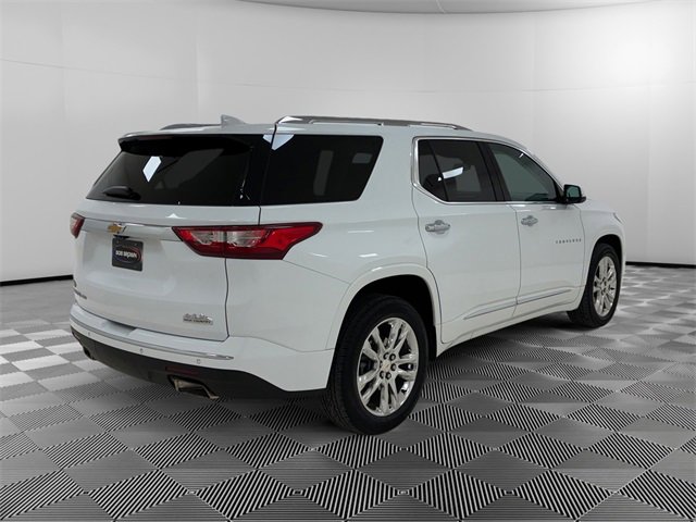 Used 2021 Chevrolet Traverse High Country image 3