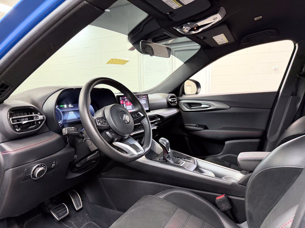 Used 2023 Dodge Hornet GT w/ Tech Pack w/o Parking AWD/4WD image 15