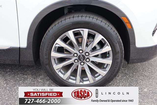 Used 2024 Chevrolet Blazer Premier w/ Enhanced Convenience Package FWD image 10