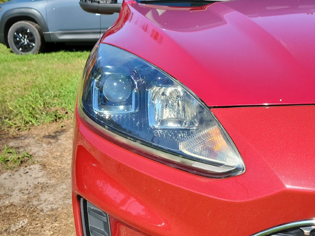 Used 2020 Ford Escape SE FWD image 6
