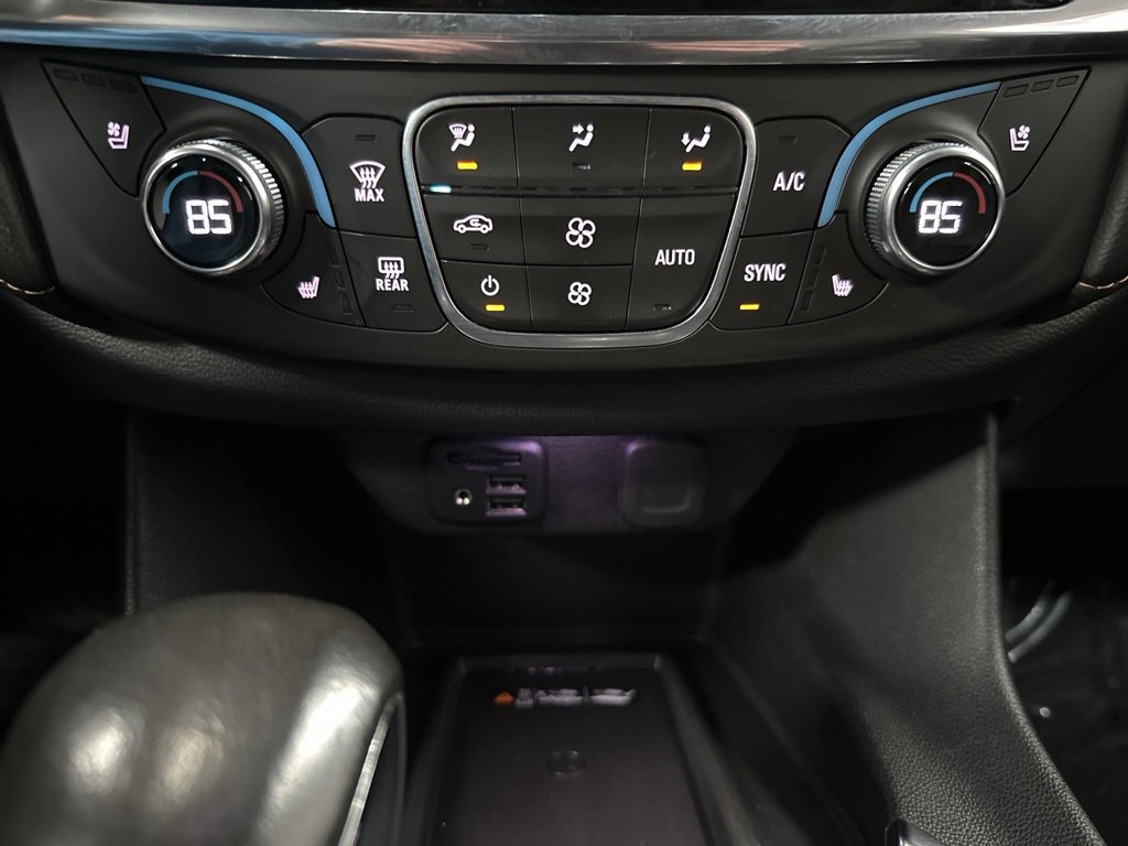 Used 2021 Chevrolet Traverse Premier w/ Redline Edition image 25