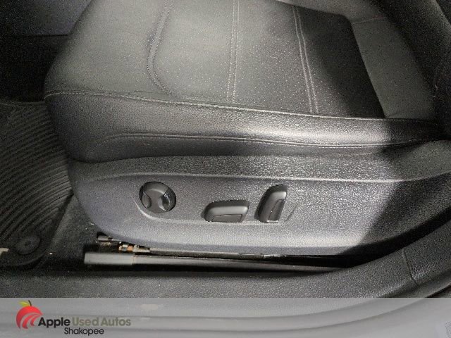 Used 2013 Volkswagen Passat 2.5 SE FWD image 12
