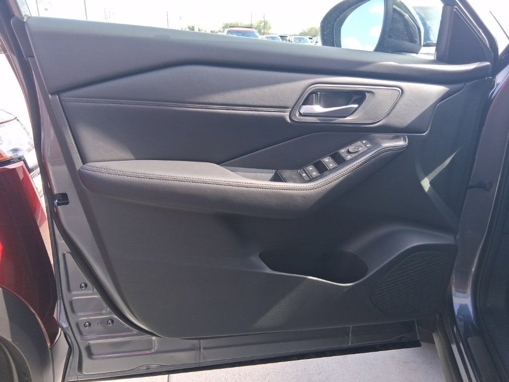 New 2026 Nissan Rogue SV image 22