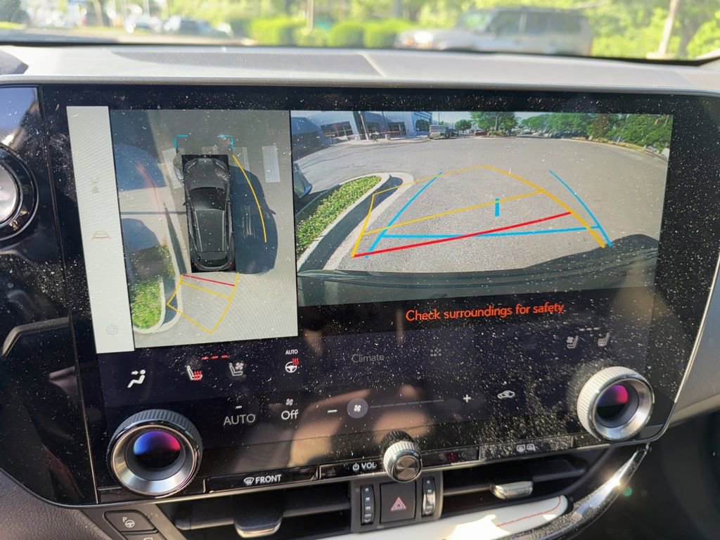 Used 2023 Lexus NX 350h AWD w/ Vision Package image 14