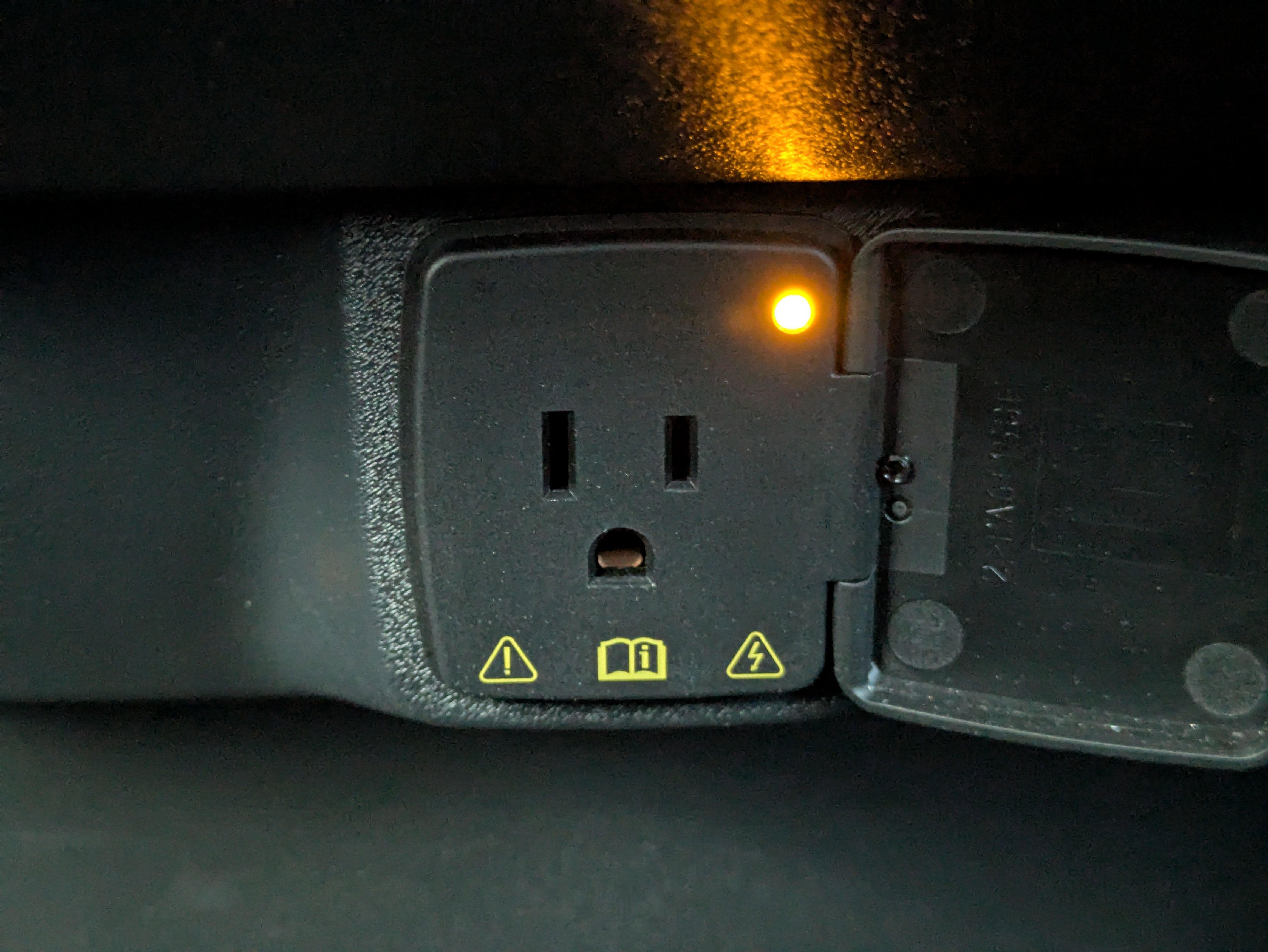 Used 2025 Ford Expedition Tremor image 13