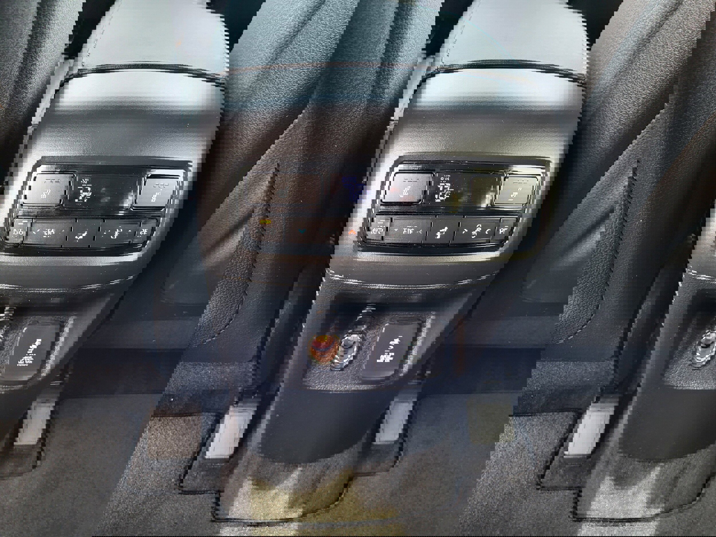 Used 2022 Hyundai Palisade SEL w/ Premium Package image 36