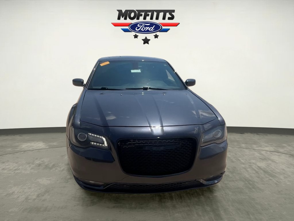 Used 2017 Chrysler 300 S w/ 300S Premium Group AWD/4WD image 8
