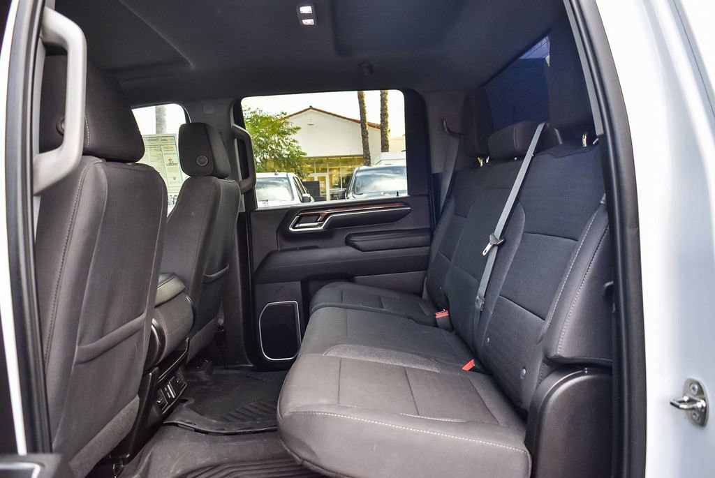 Used 2024 Chevrolet Silverado 2500 LT image 18