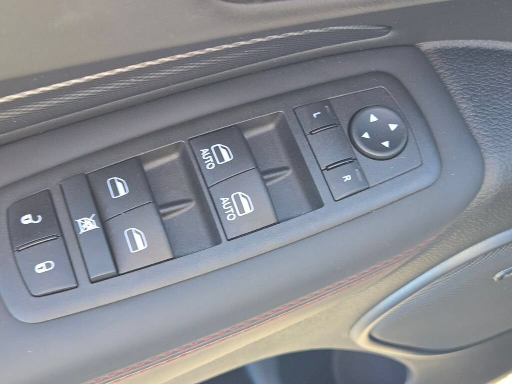 Used 2022 Dodge Durango R/T AWD/4WD image 29