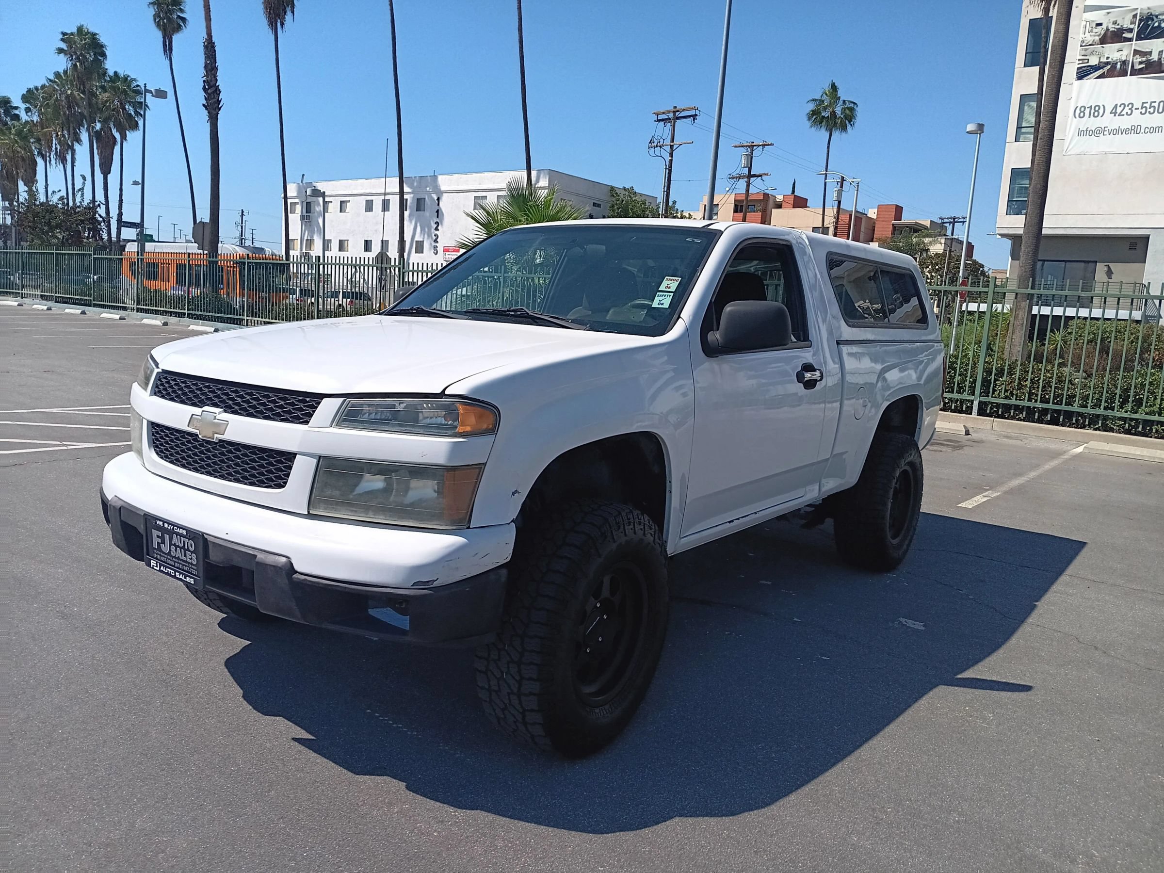 Used 2010 Chevrolet Colorado W/T AWD/4WD image 3