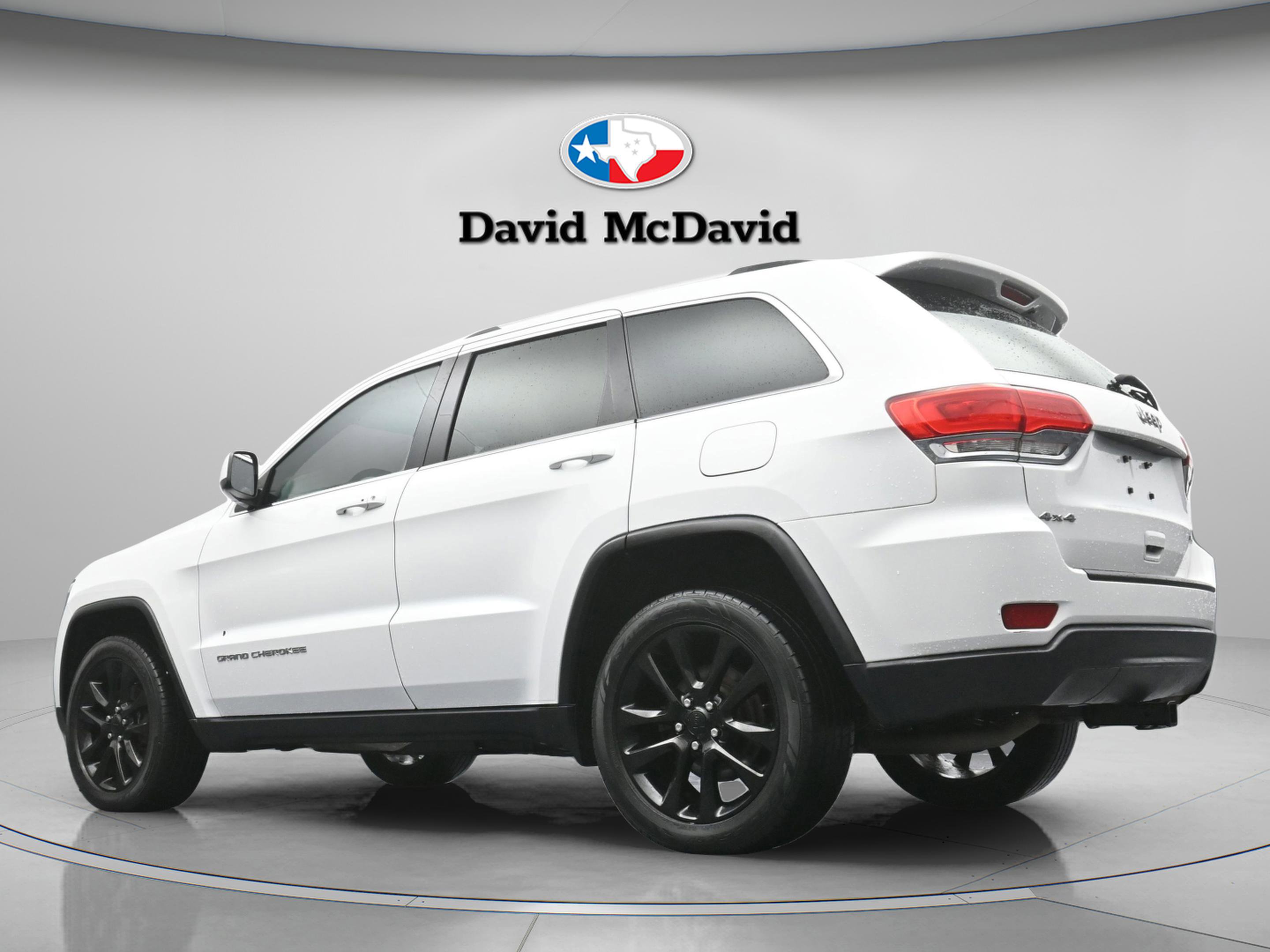 Used 2015 Jeep Grand Cherokee Laredo w/ Quick Order Package 23E AWD/4WD image 27
