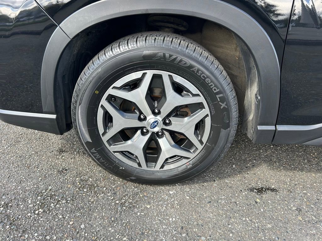 Used 2021 Subaru Forester Premium AWD/4WD image 25