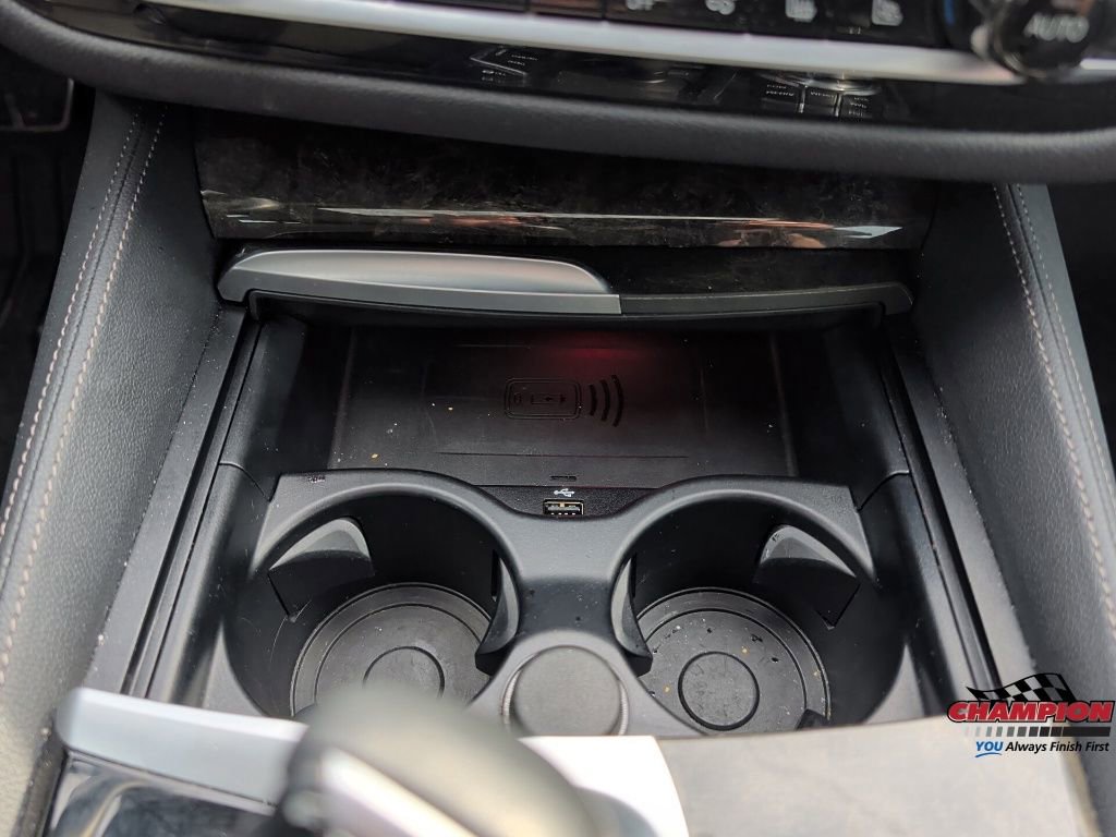 Used 2023 BMW M550i xDrive w/ Executive Package AWD/4WD image 20