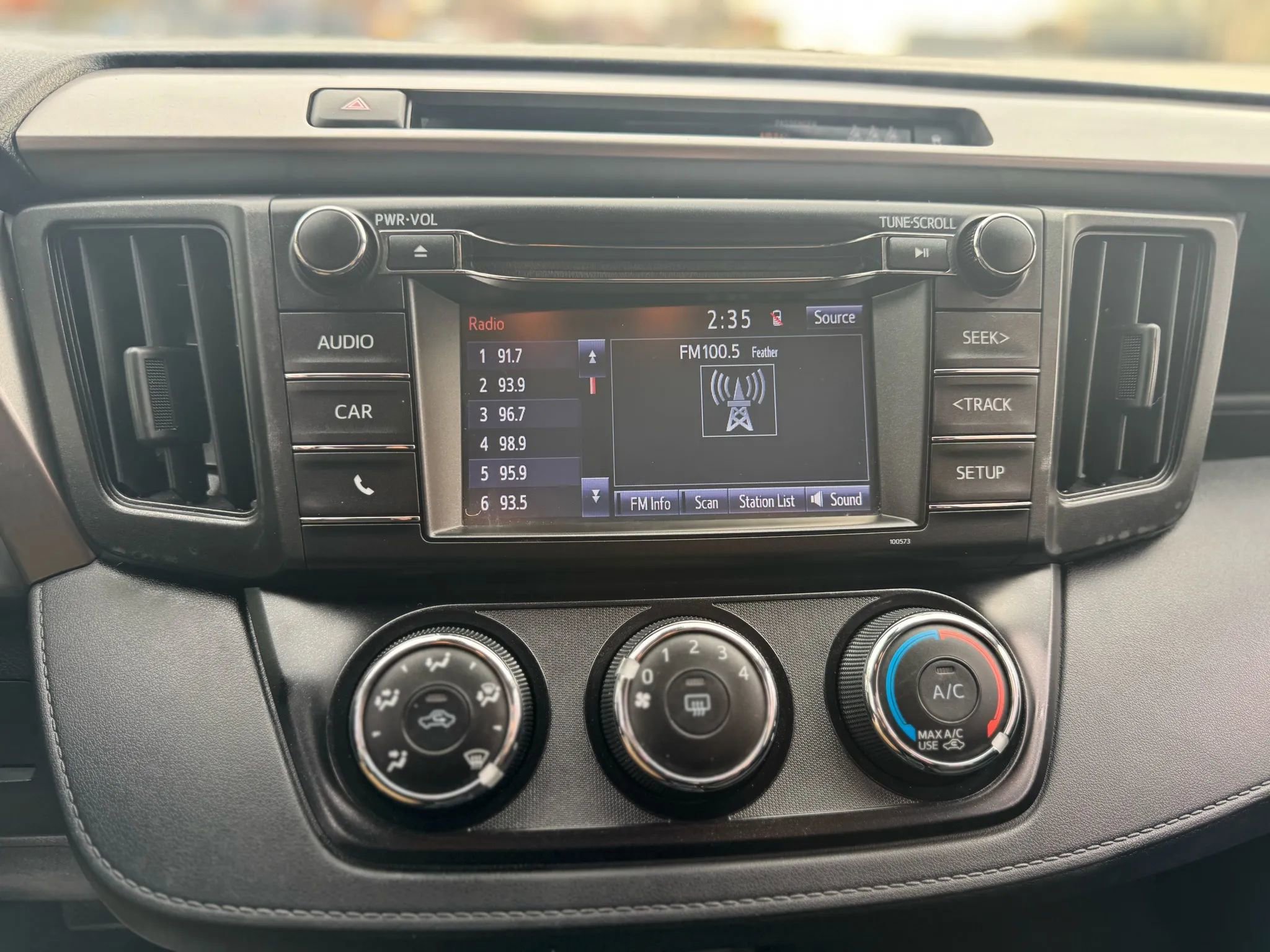 Used 2017 Toyota RAV4 LE w/ Carpet Mat Package image 14