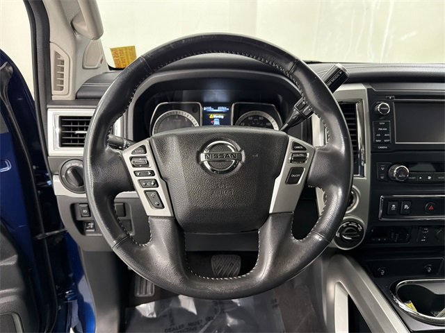 Used 2017 Nissan Titan PRO-4X image 29