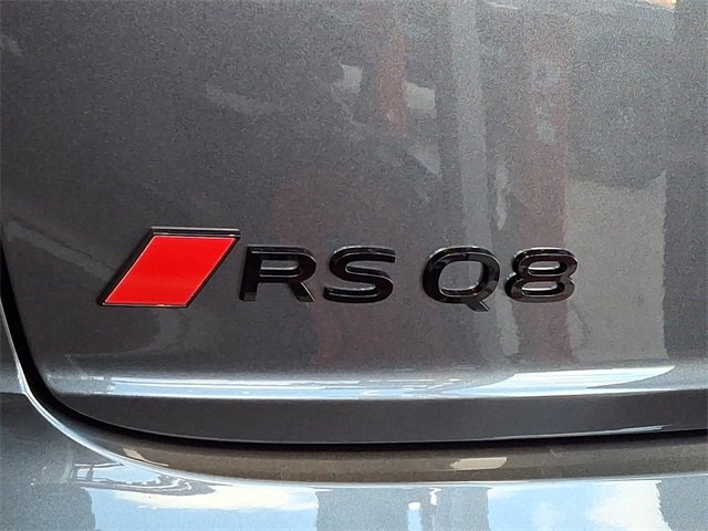 New 2026 Audi RS Q8 performance image 11