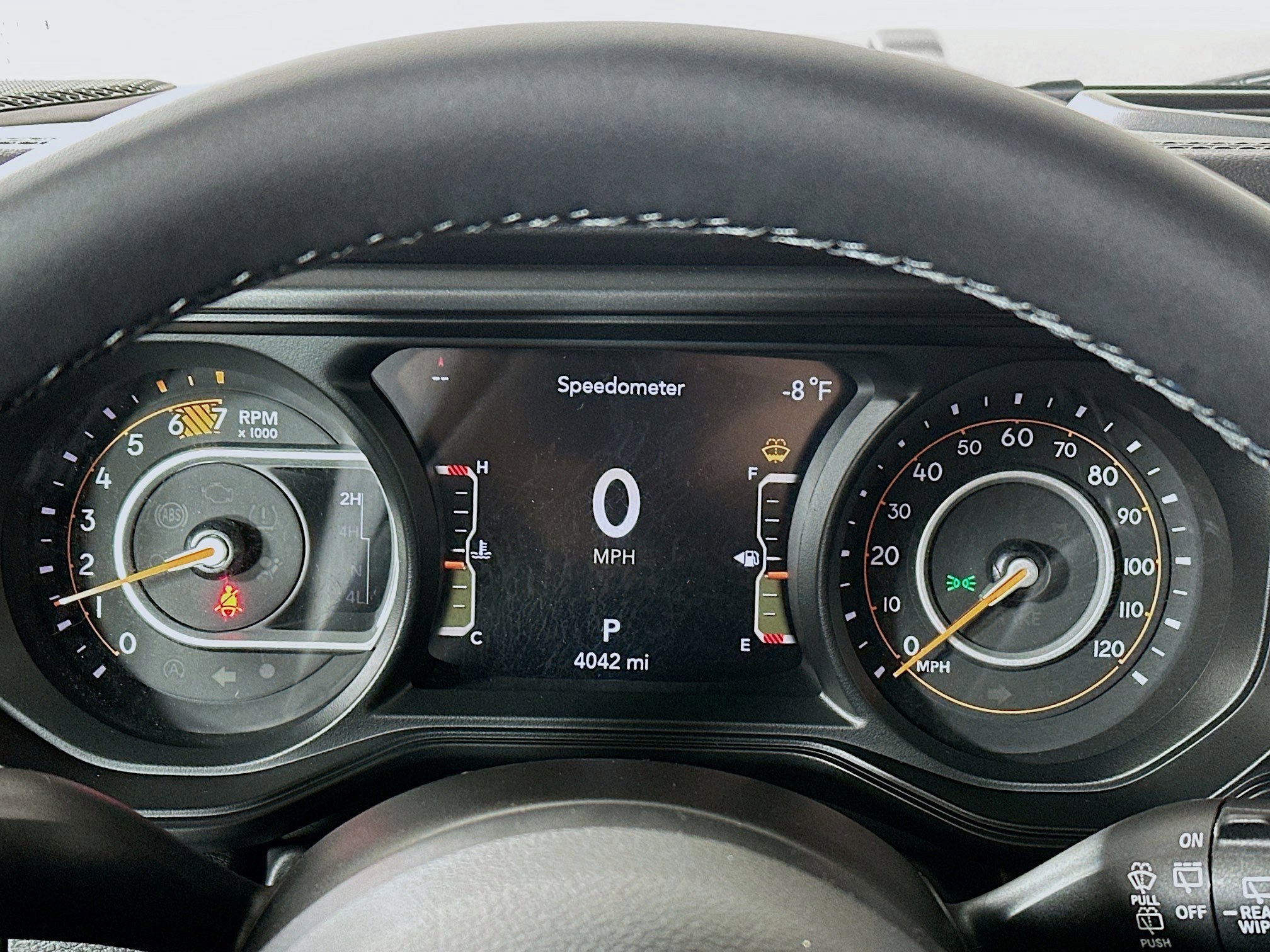 Used 2025 Jeep Wrangler Unlimited Rubicon w/ Convenience Group image 12