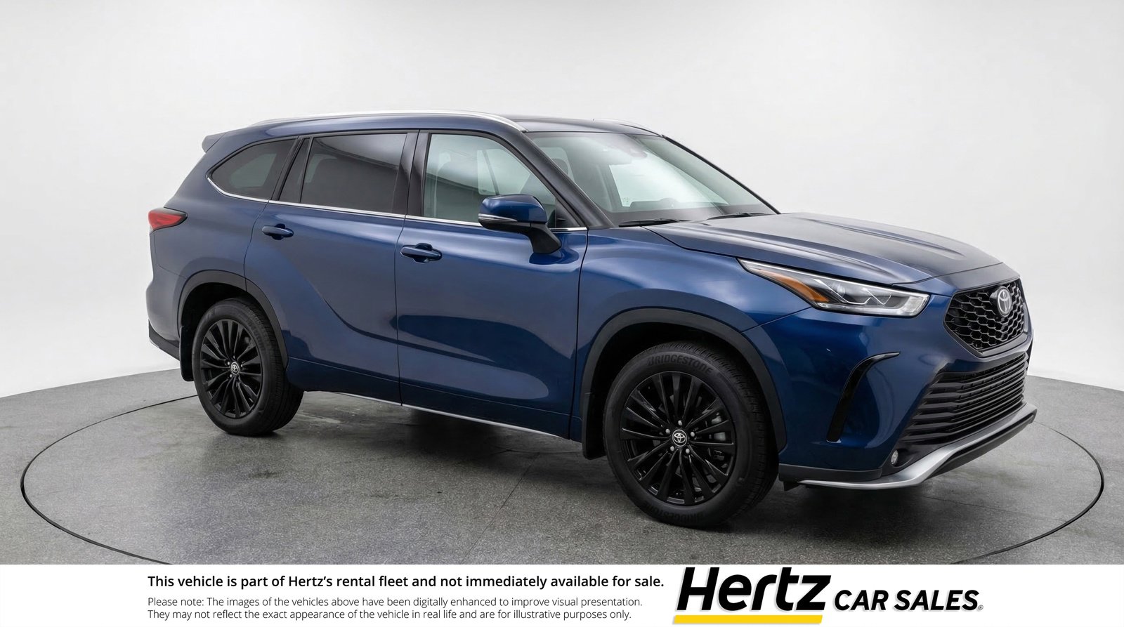 Used 2025 Toyota Highlander XSE image 1