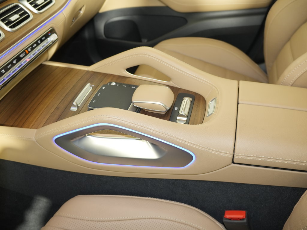 Certified 2025 Mercedes-Benz GLS 580 4MATIC image 26