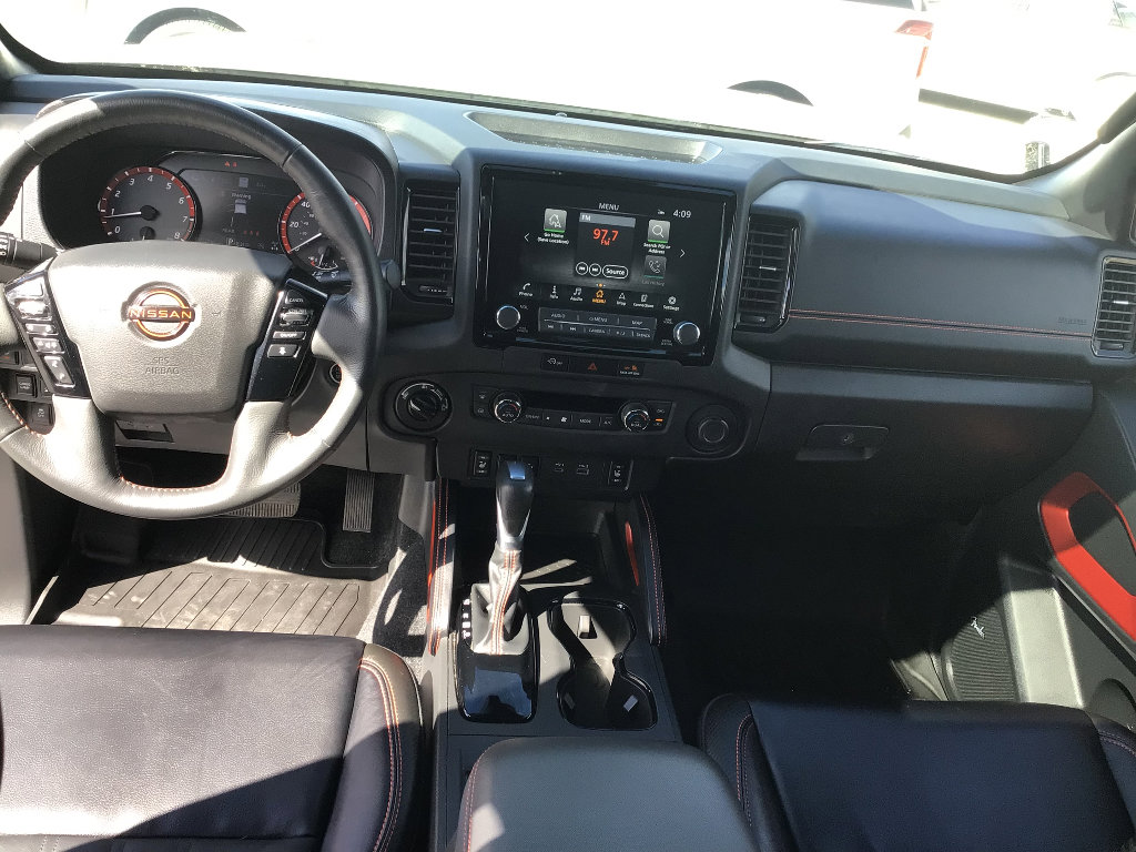 Used 2024 Nissan Frontier PRO-4X w/ Pro Premium Package image 14