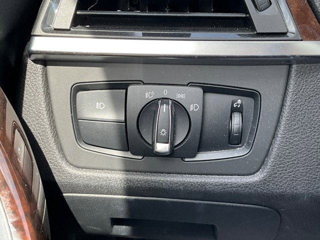 Used 2015 BMW 328i xDrive Sedan image 15