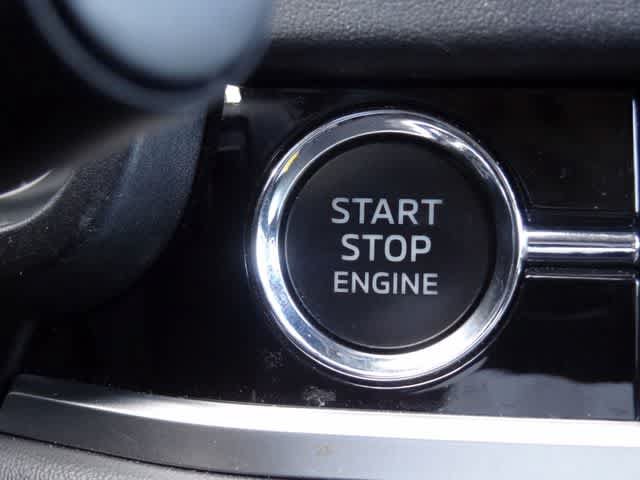 Used 2024 Mitsubishi Outlander SE AWD/4WD image 20