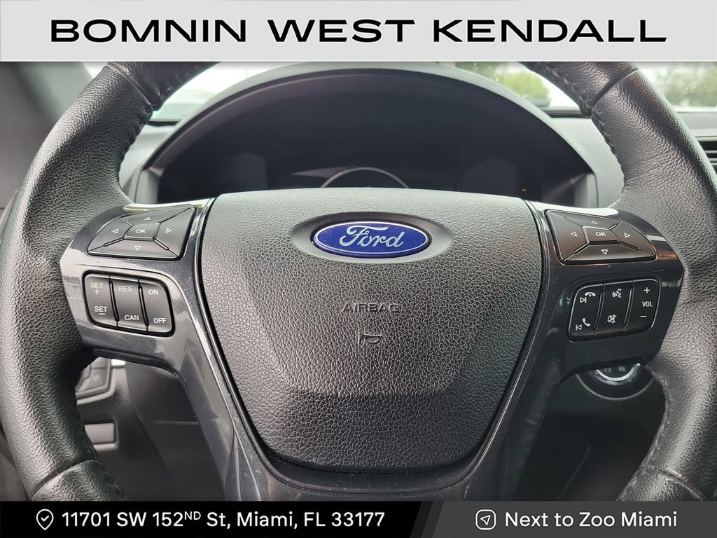 Used 2018 Ford Explorer XLT w/ Equipment Group 202A image 10