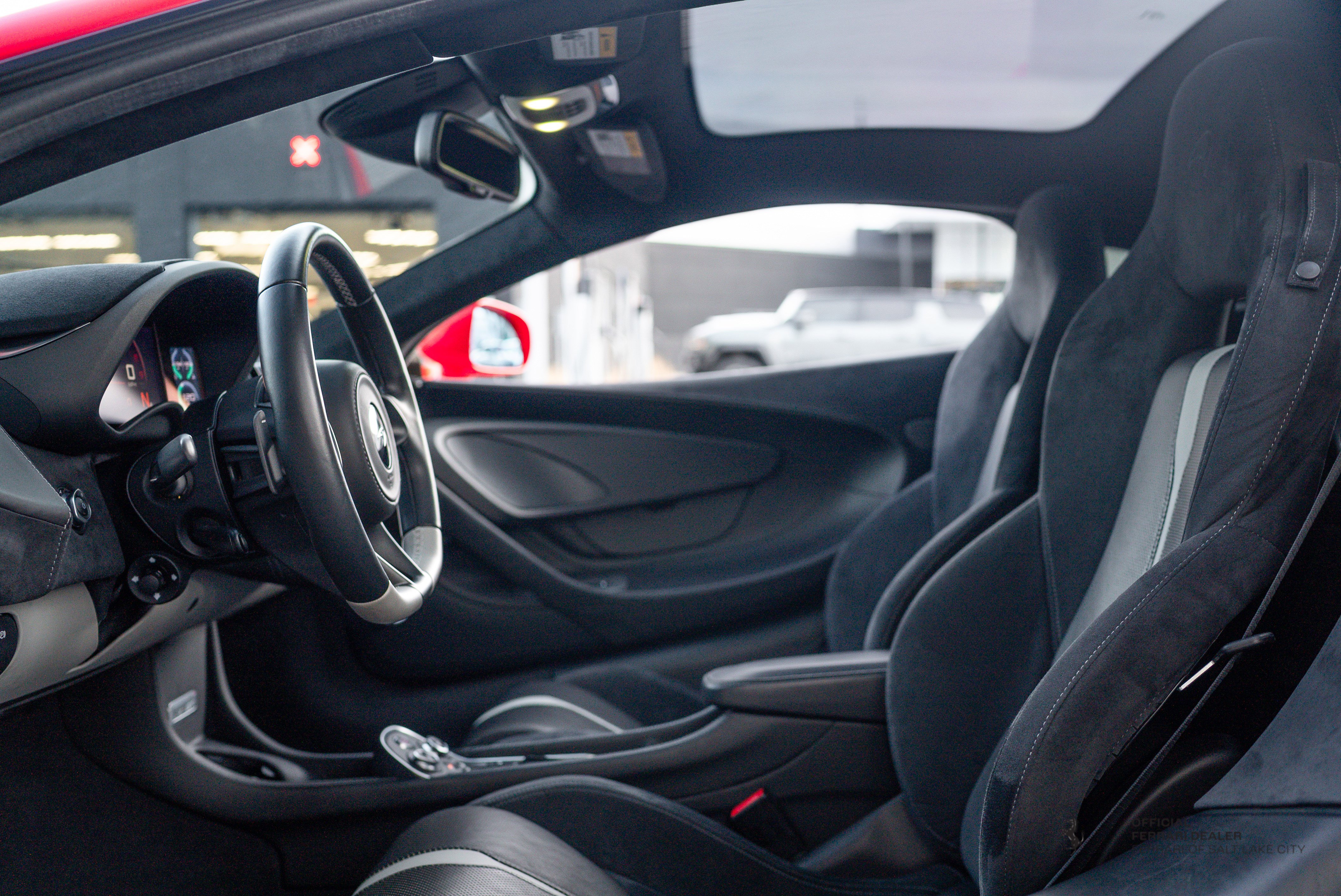 Used 2017 McLaren 570S Coupe image 19