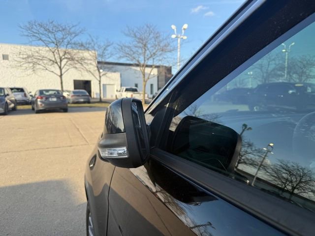 Used 2018 Ford Explorer Limited image 8