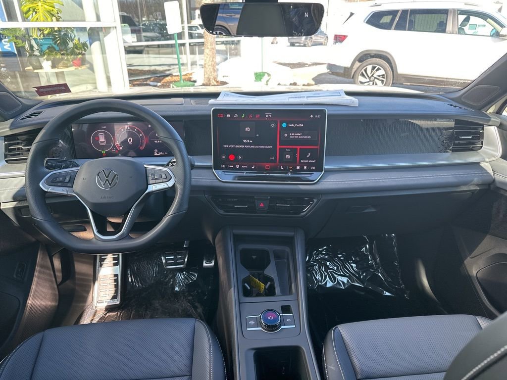 New 2026 Volkswagen Tiguan SE R-Line image 12