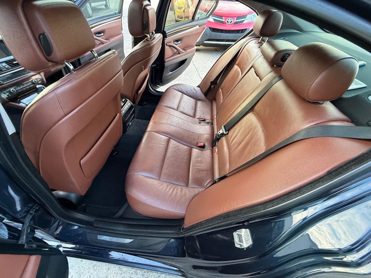 Used 2013 BMW 528i xDrive Sedan AWD/4WD image 21
