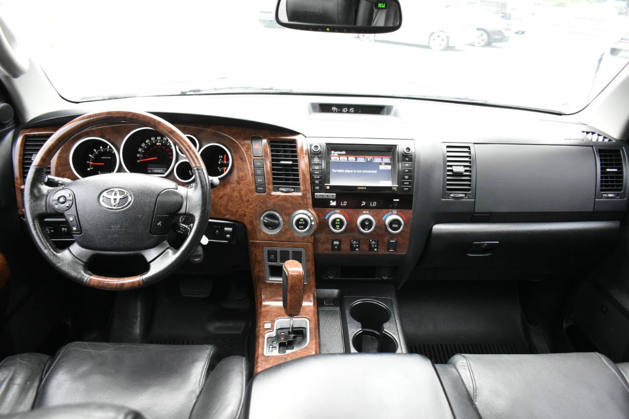 Used 2012 Toyota Tundra Limited w/ Platinum Pkg AWD/4WD image 11