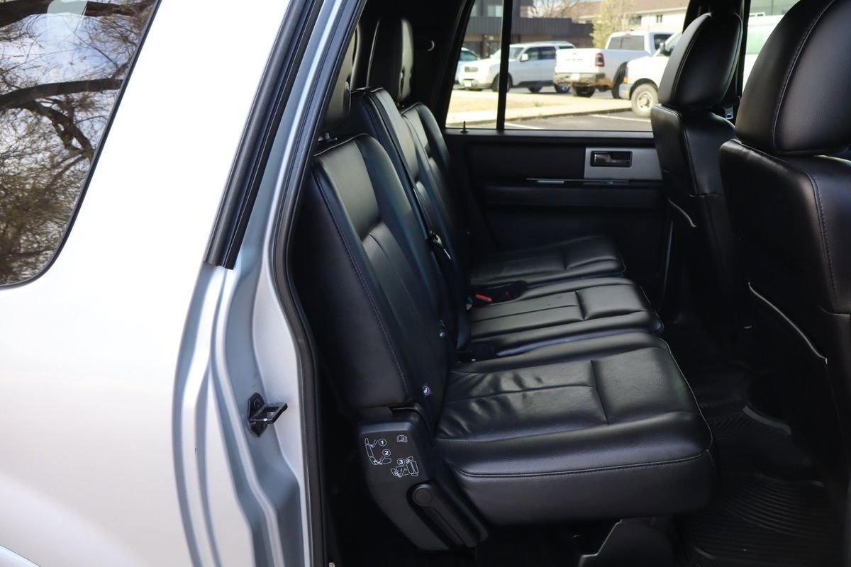 Used 2015 Ford Expedition EL XLT w/ Equipment Group 202A image 23