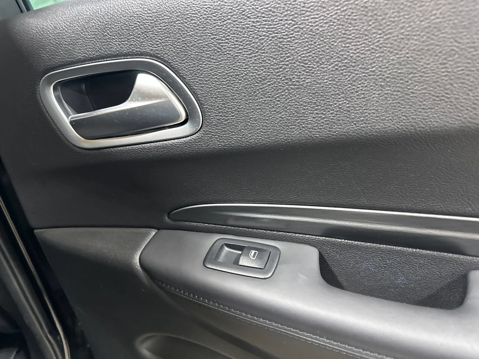 Used 2019 Dodge Durango Citadel w/ Technology Group AWD/4WD image 38