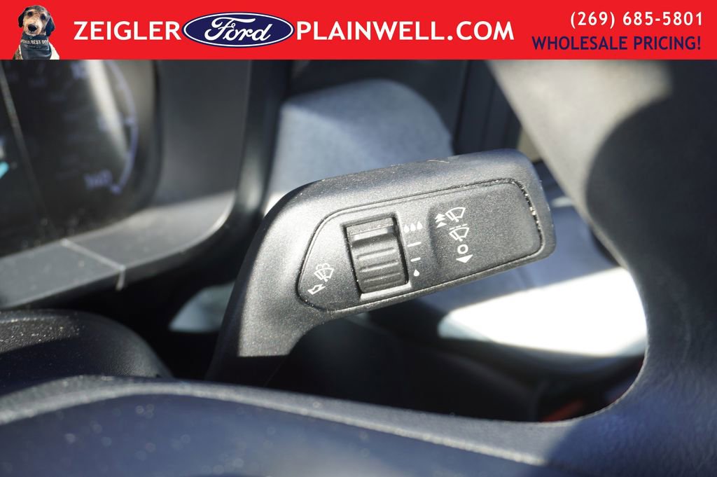 Used 2024 Ford Maverick XLT image 23
