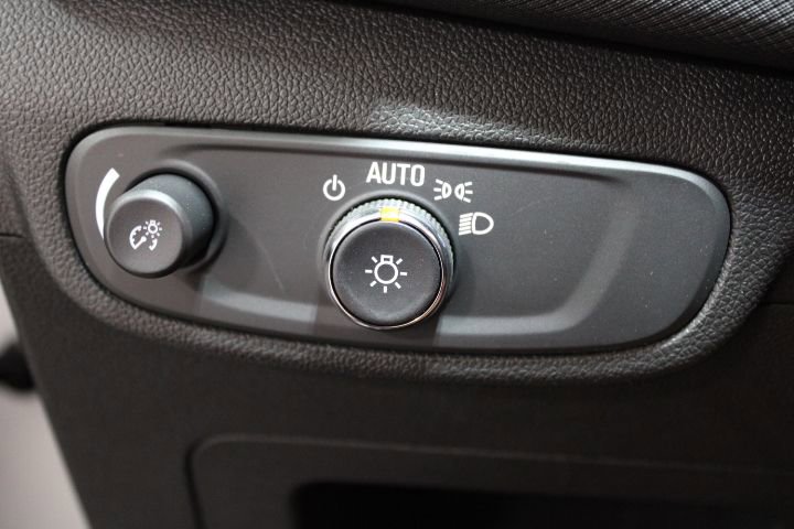 New 2026 Chevrolet TrailBlazer LT w/ Convenience Package image 18