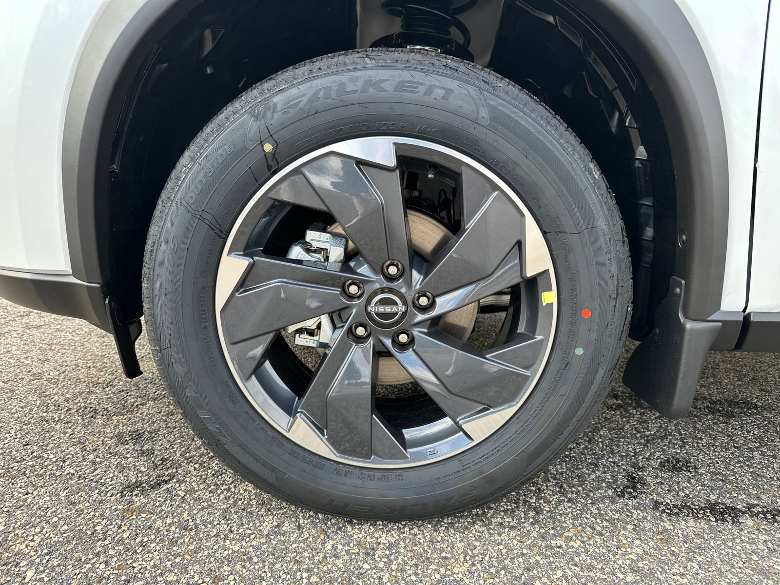 New 2026 Nissan Rogue SV w/ Cold Weather Package image 11