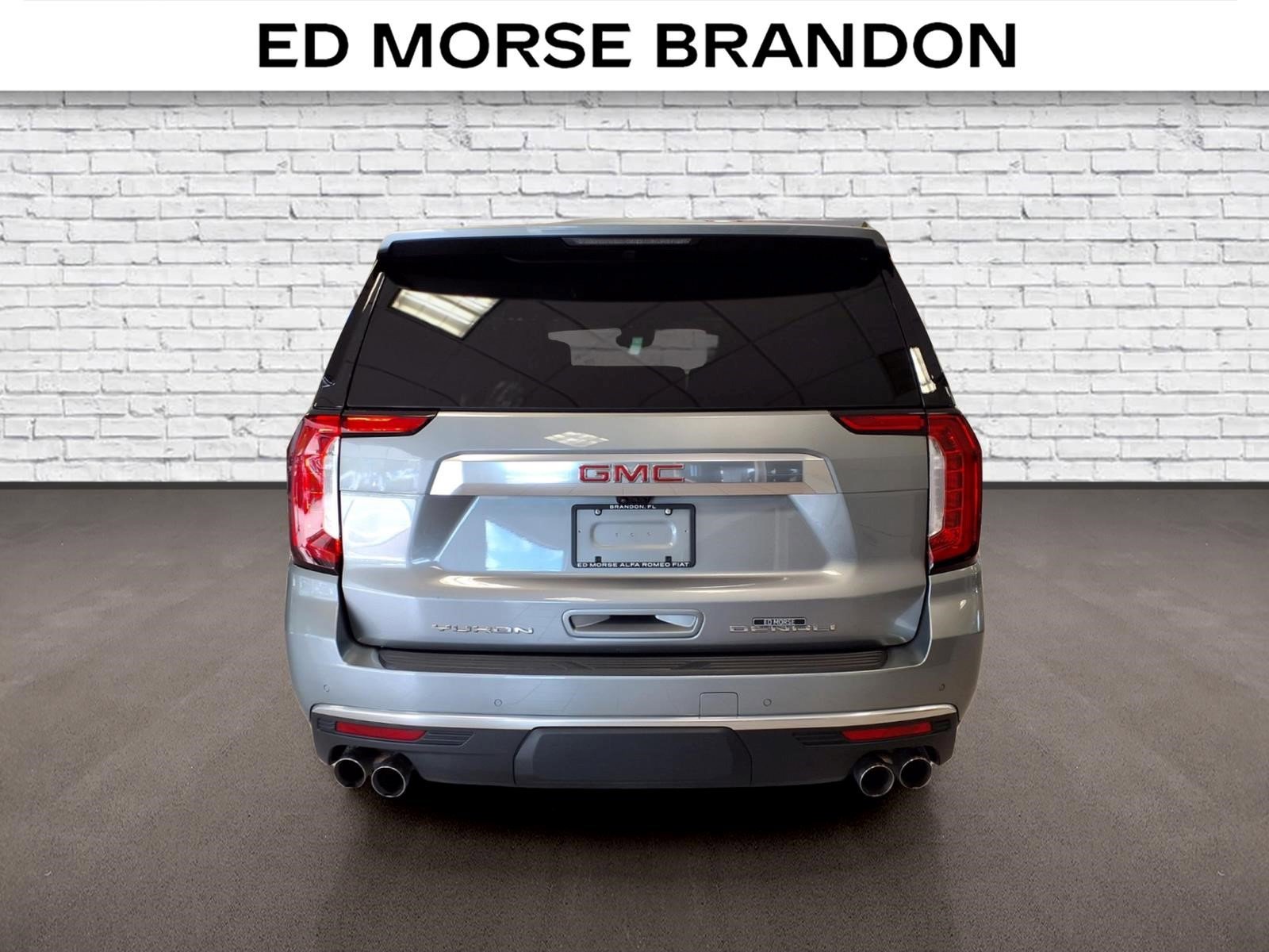 Used 2023 GMC Yukon Denali w/ Denali Reserve Package AWD/4WD image 4