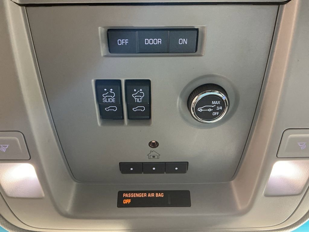 Used 2017 Chevrolet Tahoe Premier image 31