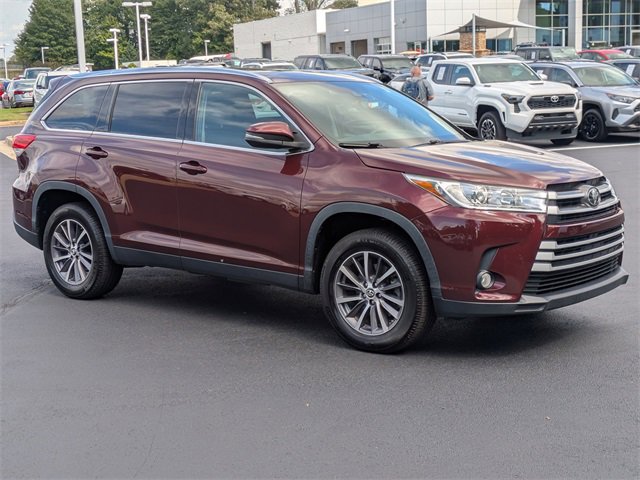 Used 2019 Toyota Highlander XLE